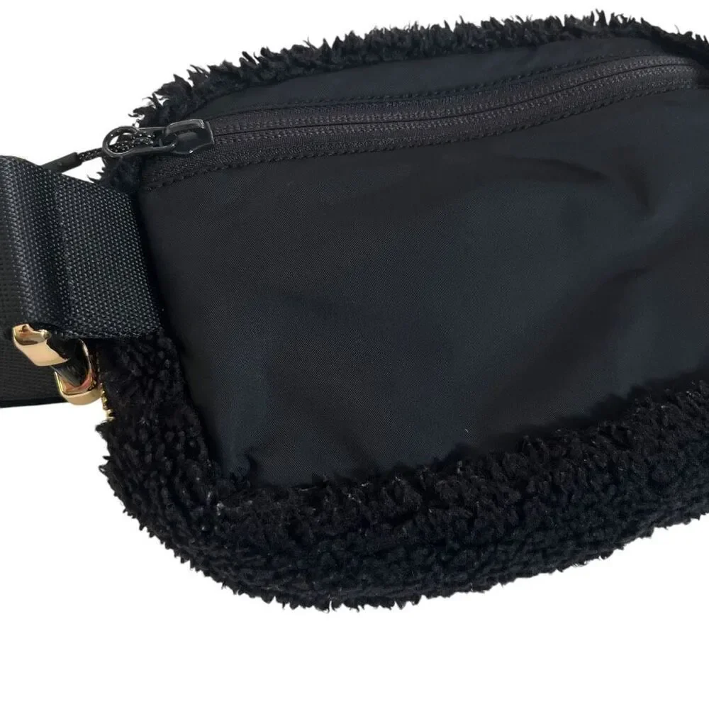 Lululemon‎ Everywhere Belt Bag 1L *Fleece